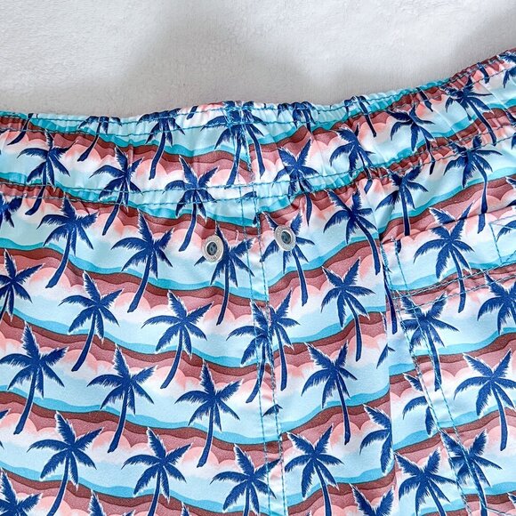 ⭐️⭐️SOLD⭐️⭐️ Men's Lands' End Swim Trunks | Palm Tree Print | Size Large - Picture 9 of 13